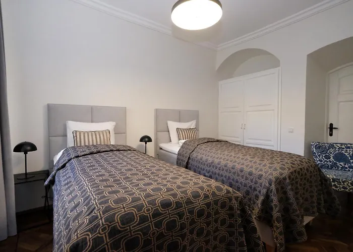 4 Bedroom Toompea Old Town * טאלין