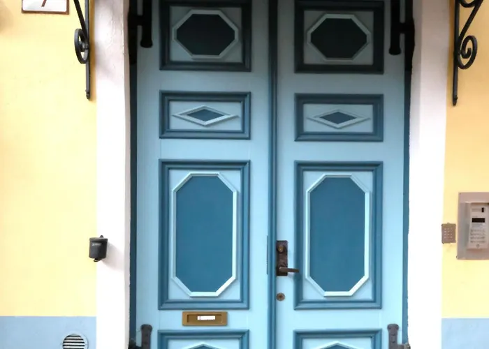 4 Bedroom Toompea Old Town דירה *