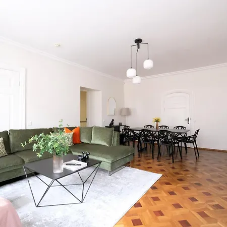 4 Bedroom Toompea Old Town * 塔林